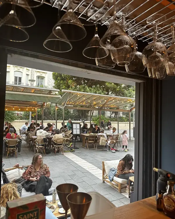 Aperçu du site de Bootleg bar, Bar à cocktails à Nice